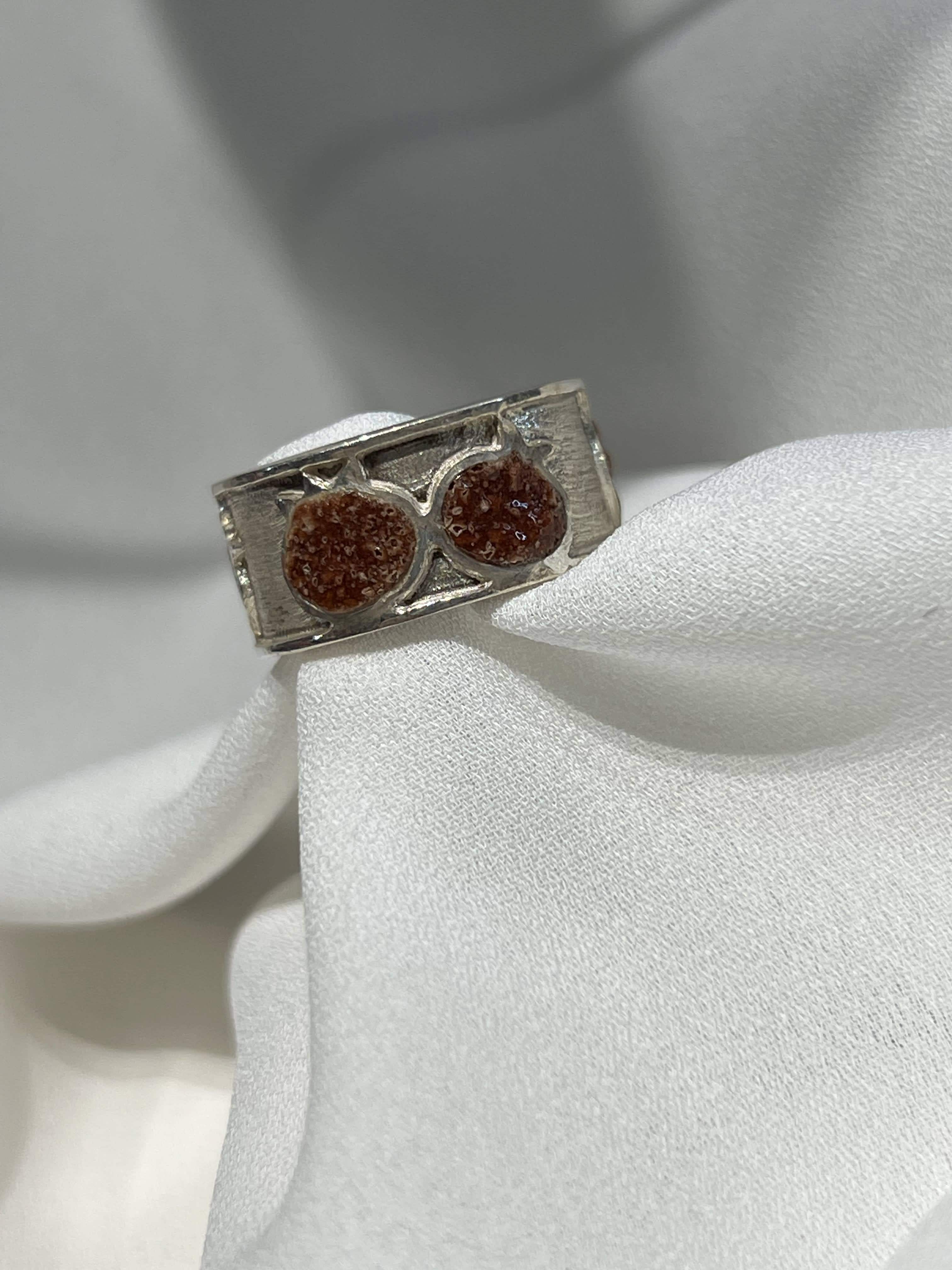 Ring  "Pomegranates"